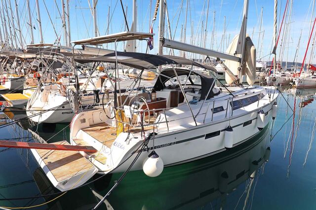 Bavaria Cruiser 41 - 3 cab. Kirka